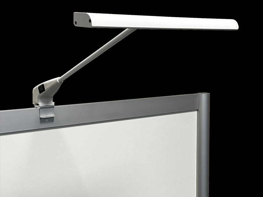 LED spot wit 17W staaf 4000K om boven op een wand te plaatsen om werken, schilderijen, foto's etc goed aan te lichten tijdens een expositie of tentoonstelling.